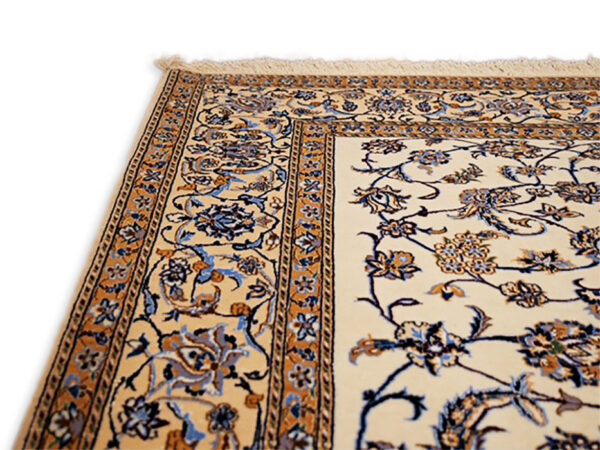 Hand Knotted Super Fine Persian Tabriz Rug
