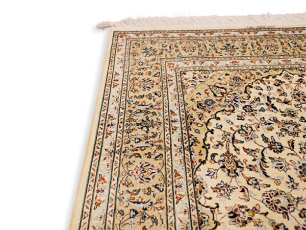 Hand Knotted Pure Silk Persian Kashan Rug